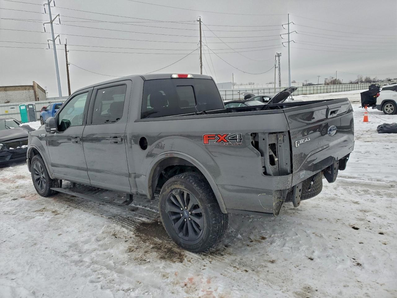 2015 FORD F150 SUPERCREW photo 2