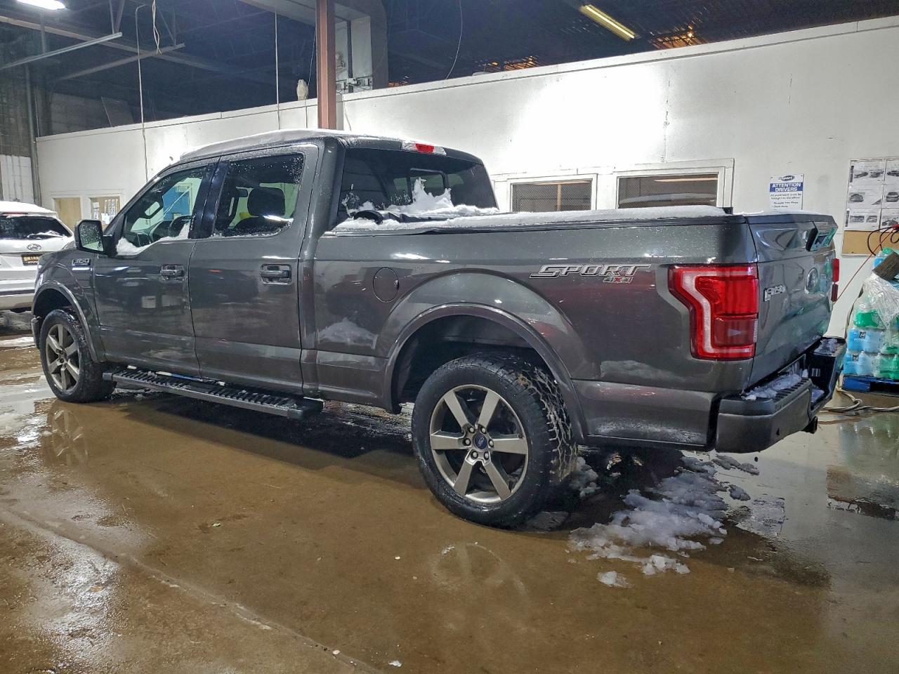 2016 FORD F150 SUPERCREW photo 2