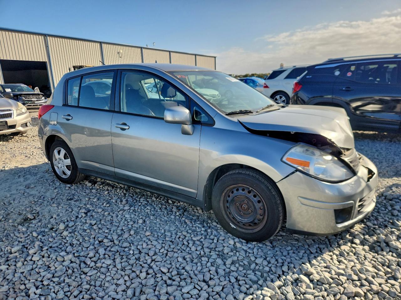2012 NISSAN VERSA S photo 4