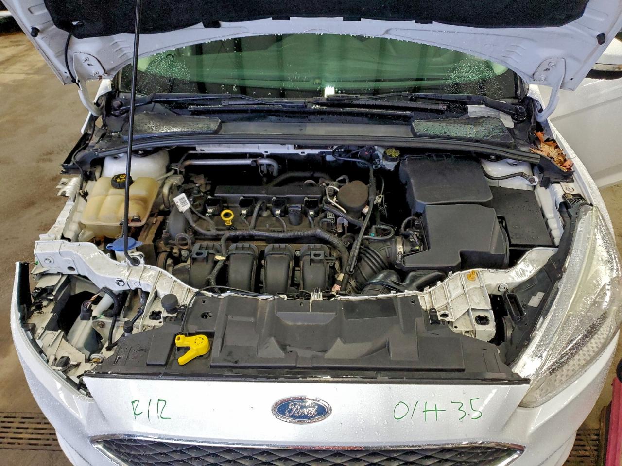 2015 FORD FOCUS SE photo 31