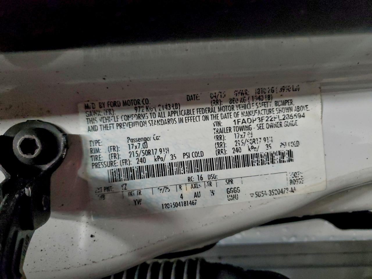 2015 FORD FOCUS SE photo 37