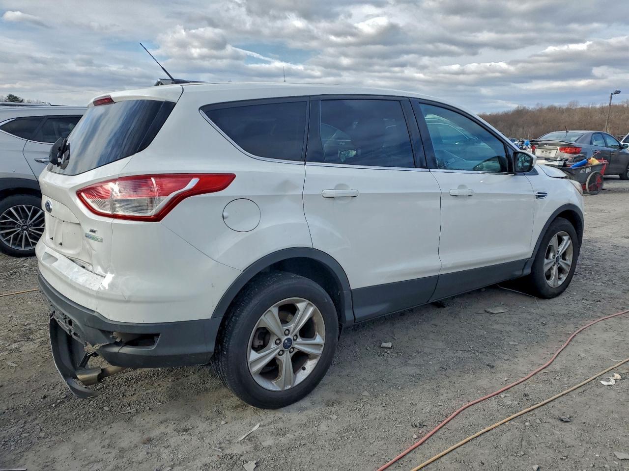 2014 FORD ESCAPE SE photo 3