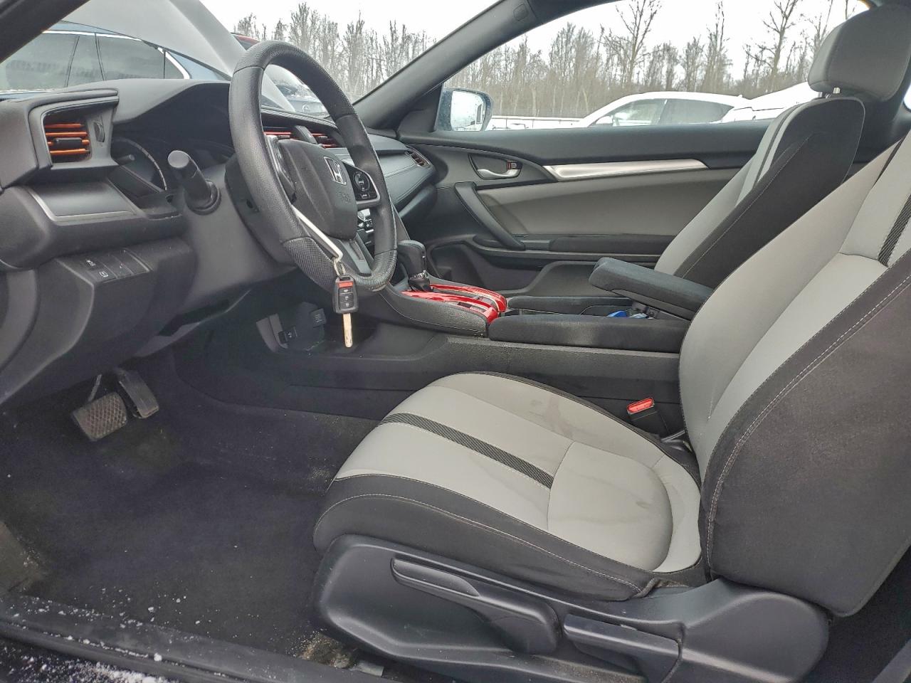 2016 HONDA CIVIC LX photo 7