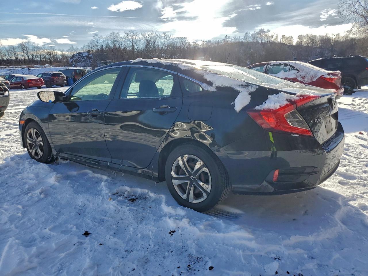 2017 HONDA CIVIC LX photo 2