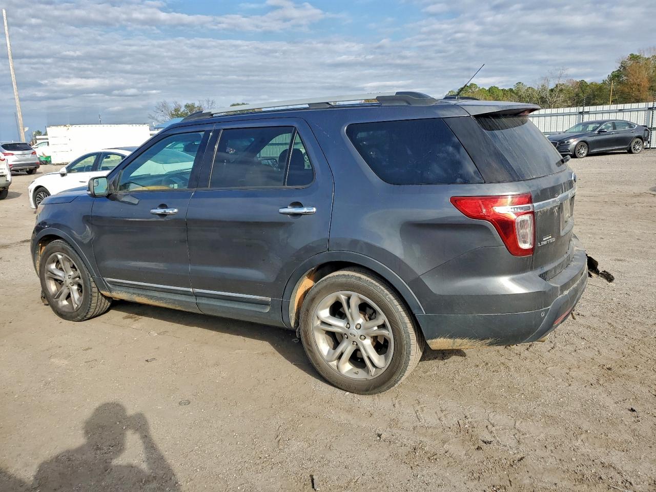 2015 FORD EXPLORER LIMITED photo 2
