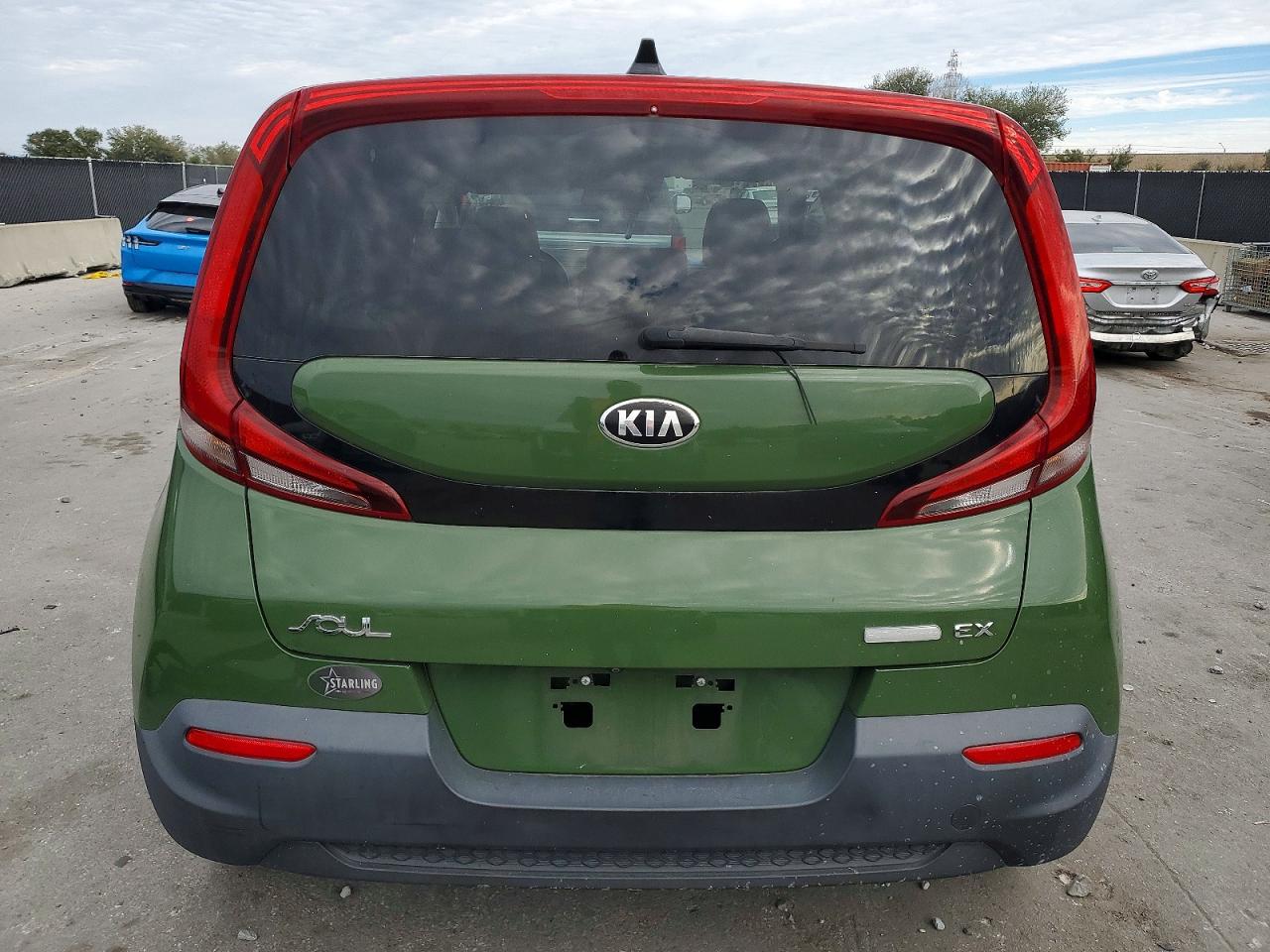 2020 KIA SOUL EX photo 6