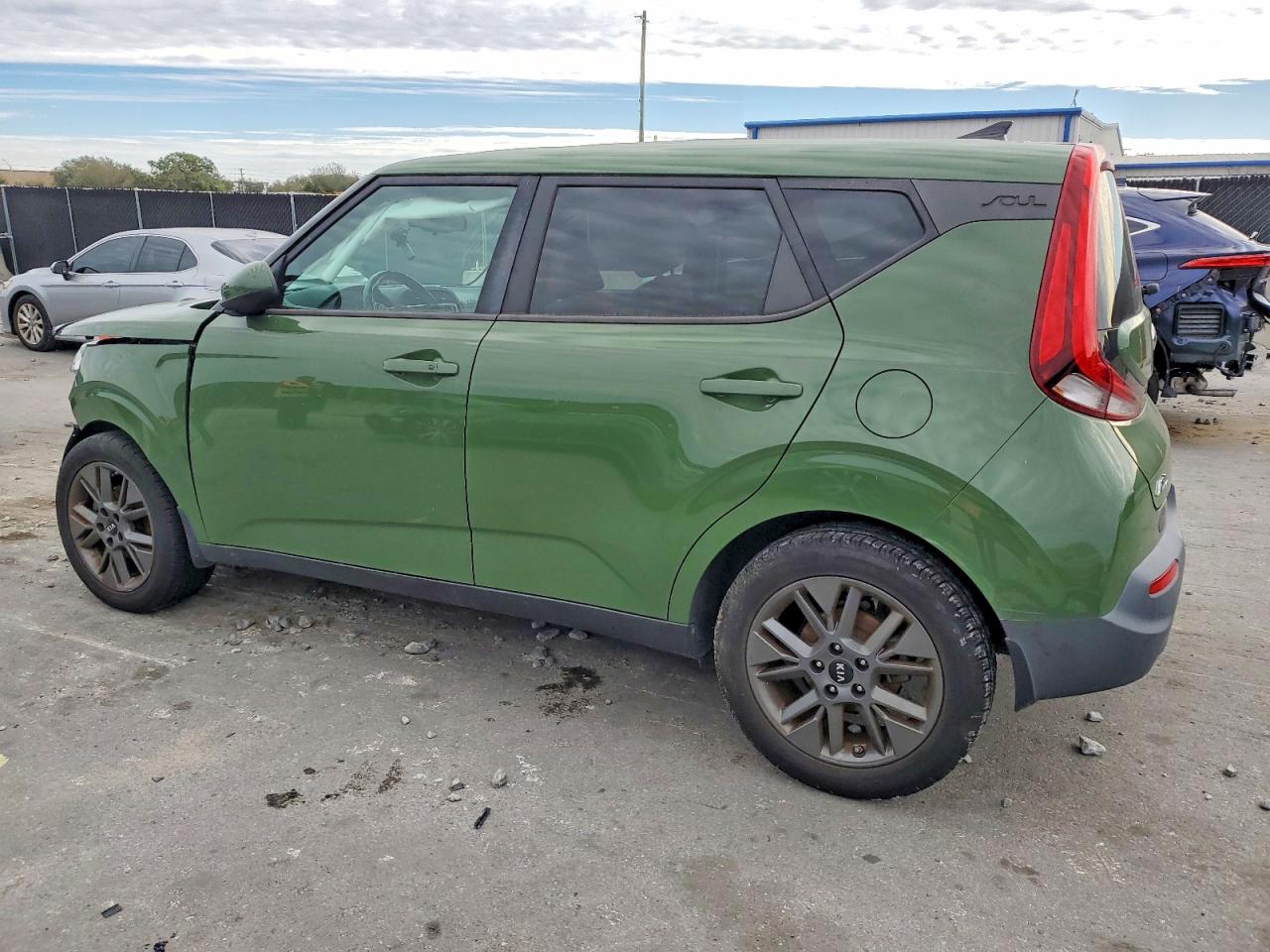 2020 KIA SOUL EX photo 2
