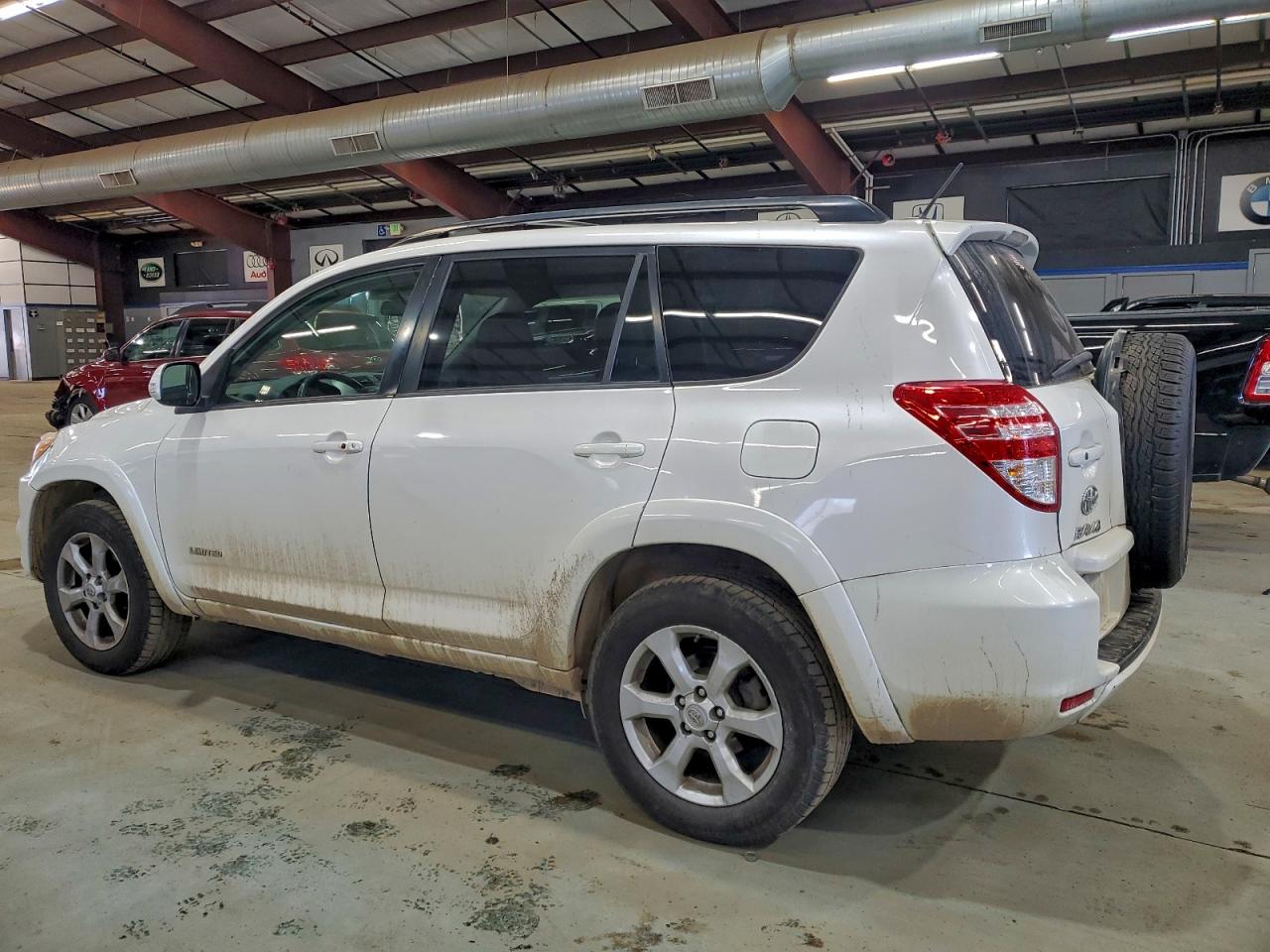 2011 TOYOTA RAV4 LIMITED photo 2