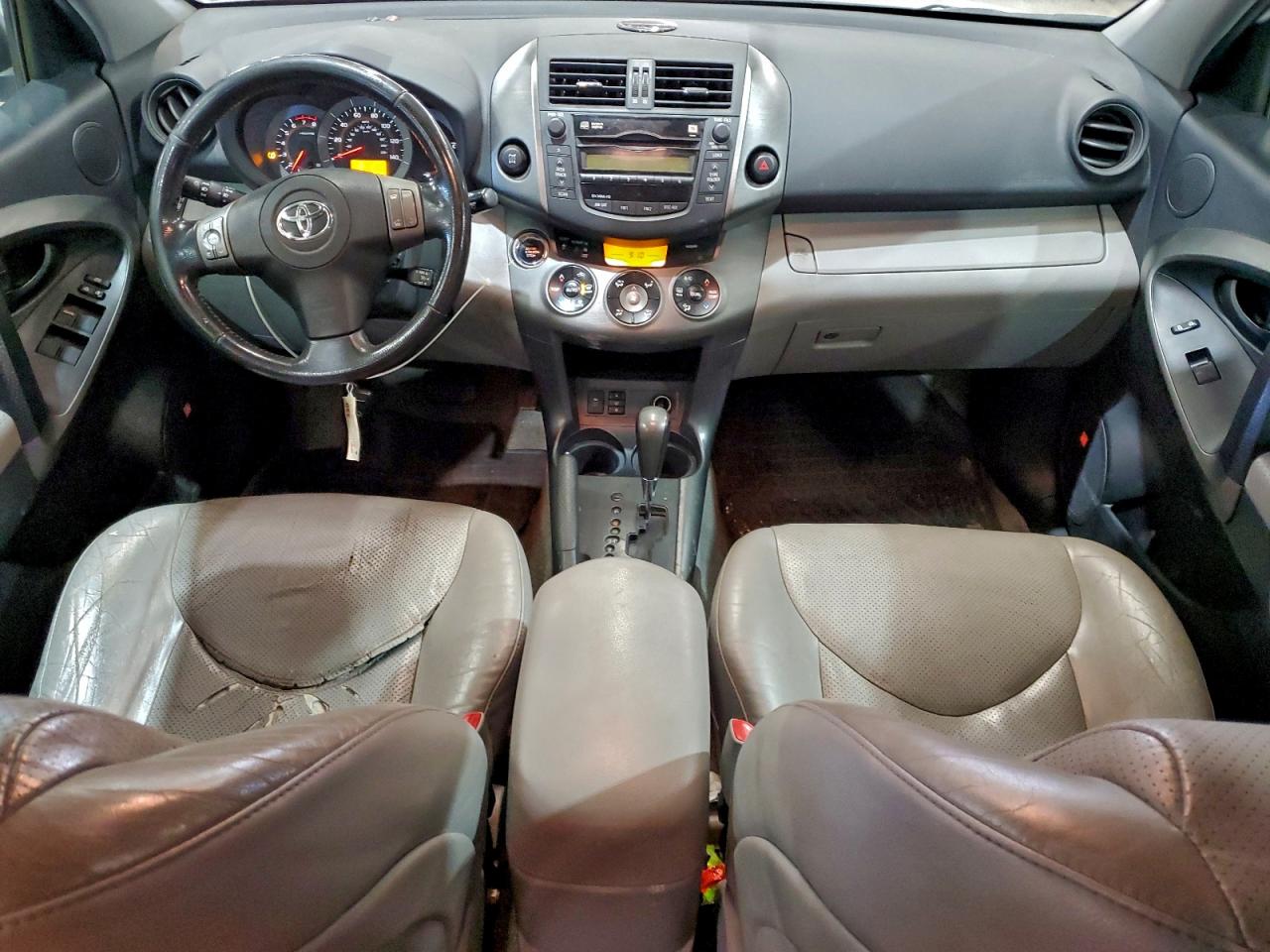 2011 TOYOTA RAV4 LIMITED photo 8