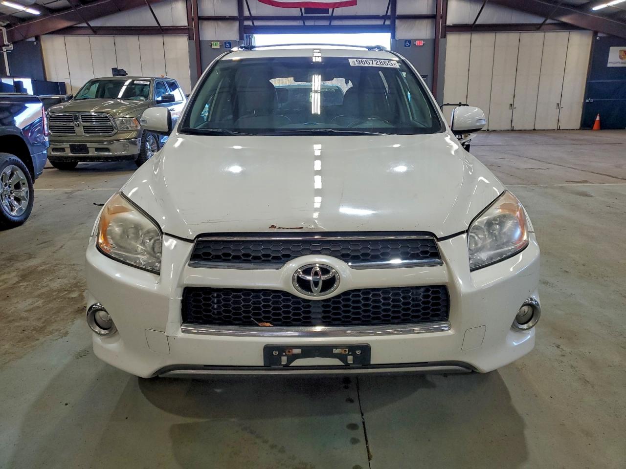 2011 TOYOTA RAV4 LIMITED photo 5
