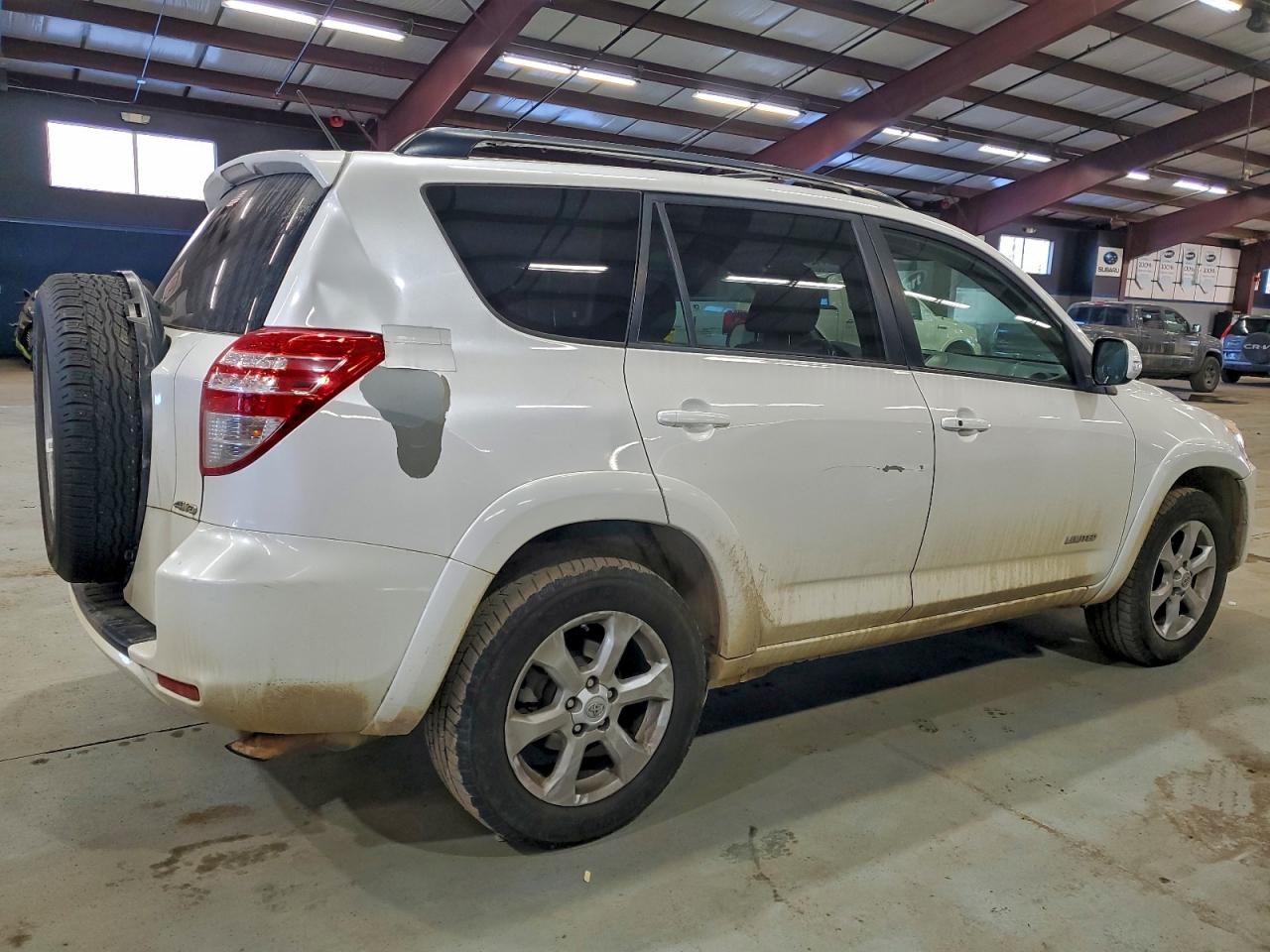 2011 TOYOTA RAV4 LIMITED photo 3