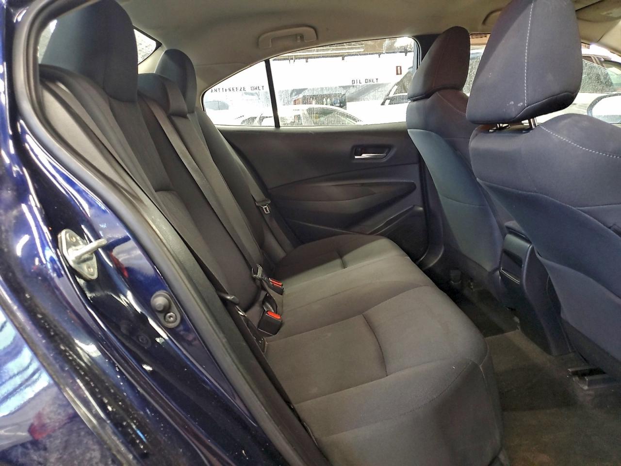 2020 TOYOTA COROLLA LE photo 19