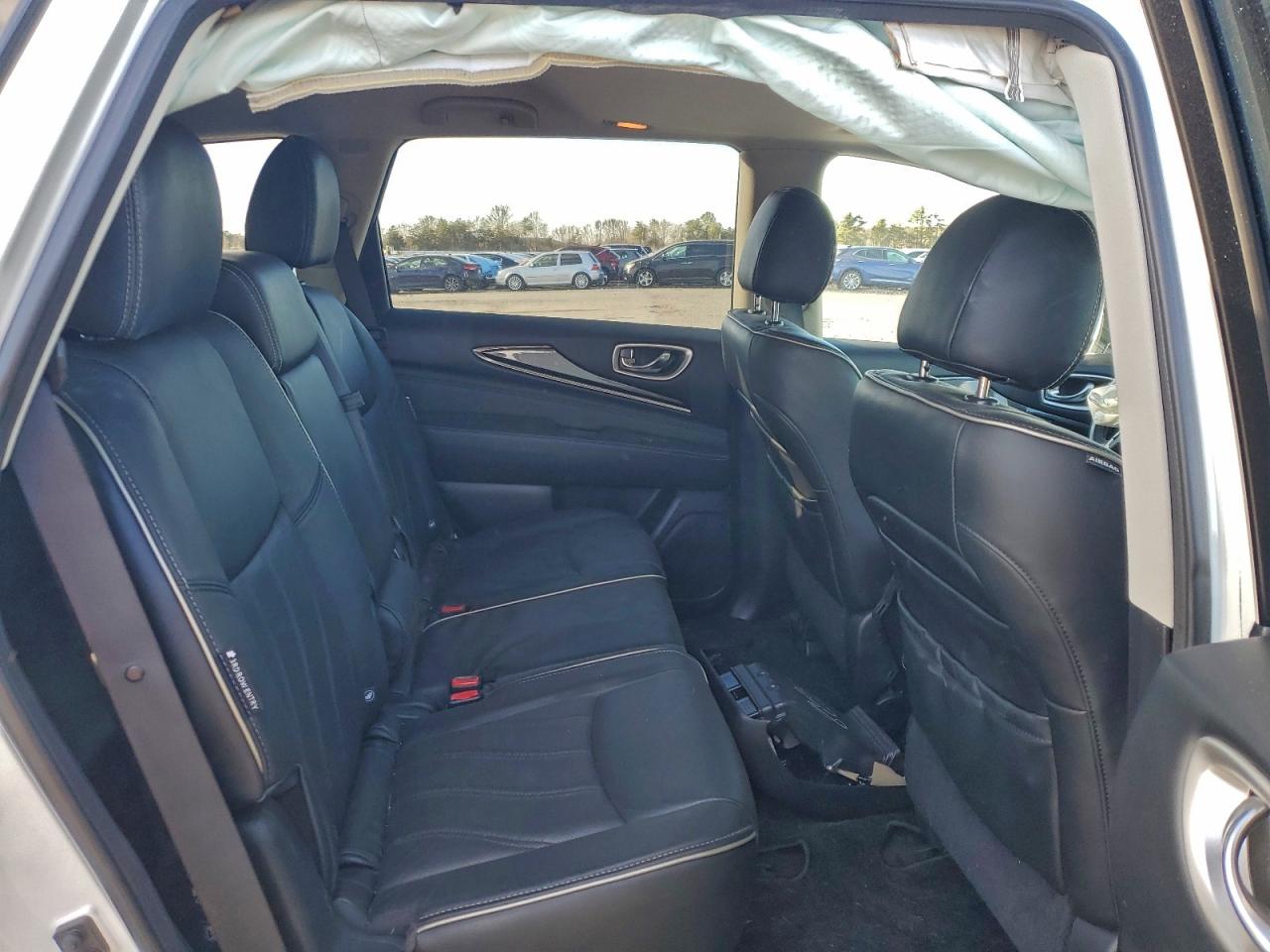 2020 INFINITI QX60 LUXE photo 11