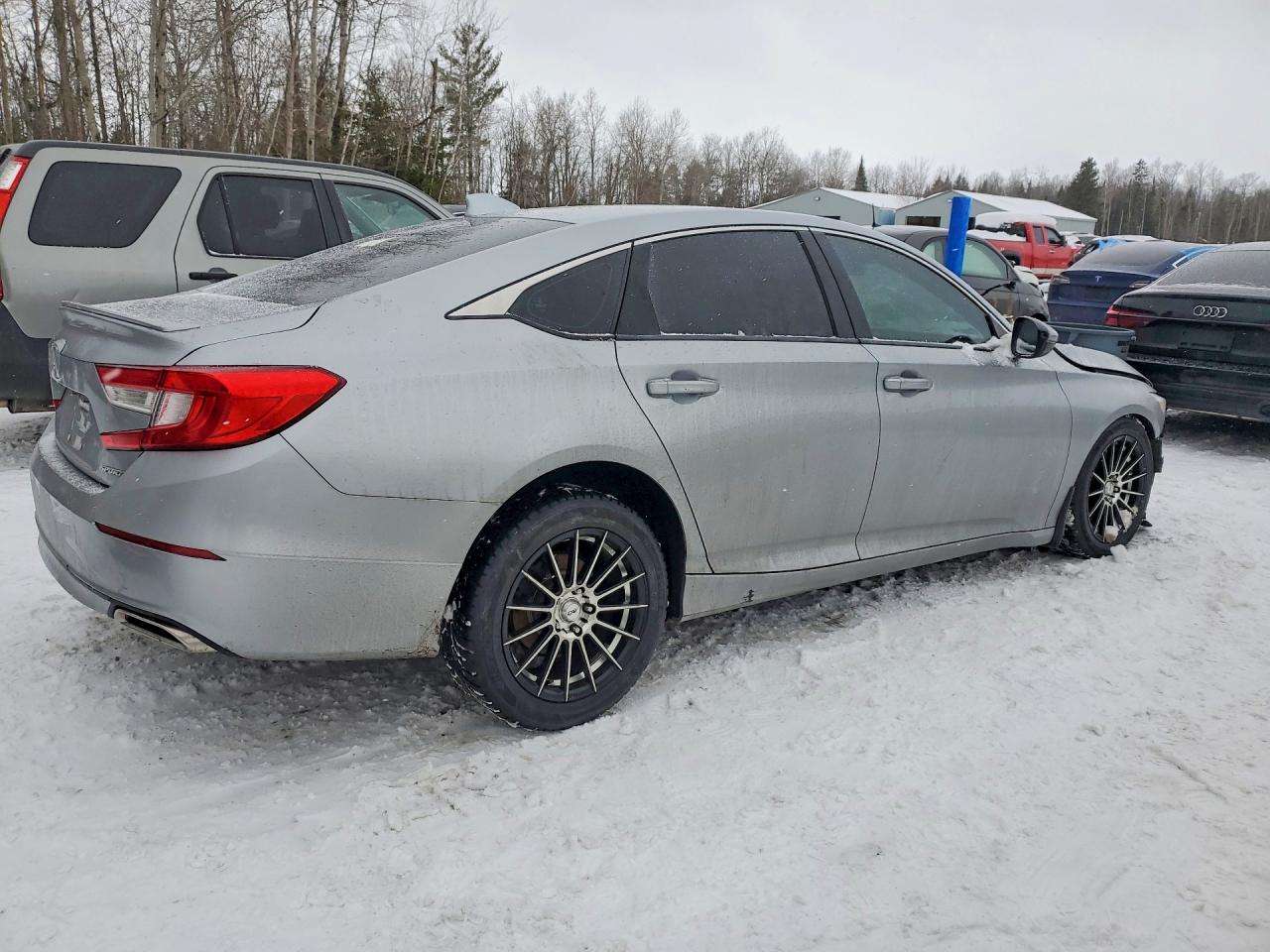 2018 HONDA ACCORD SPORT photo 3