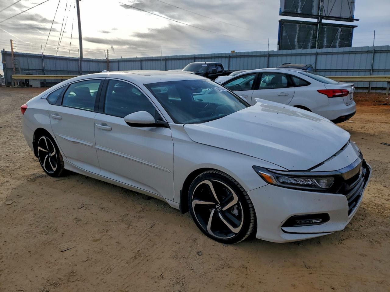 2018 HONDA ACCORD SPORT photo 4