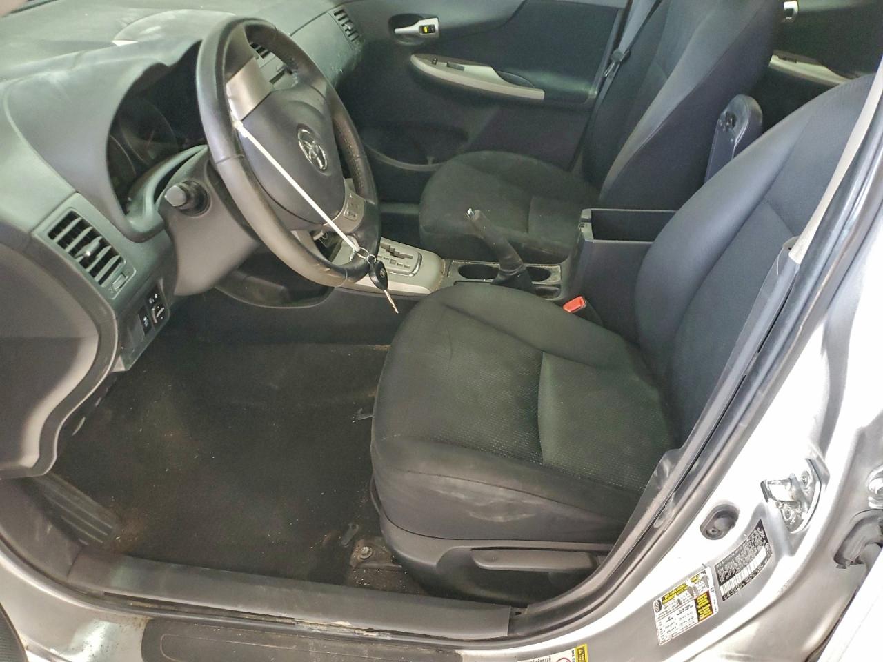 2010 TOYOTA COROLLA BASE photo 7
