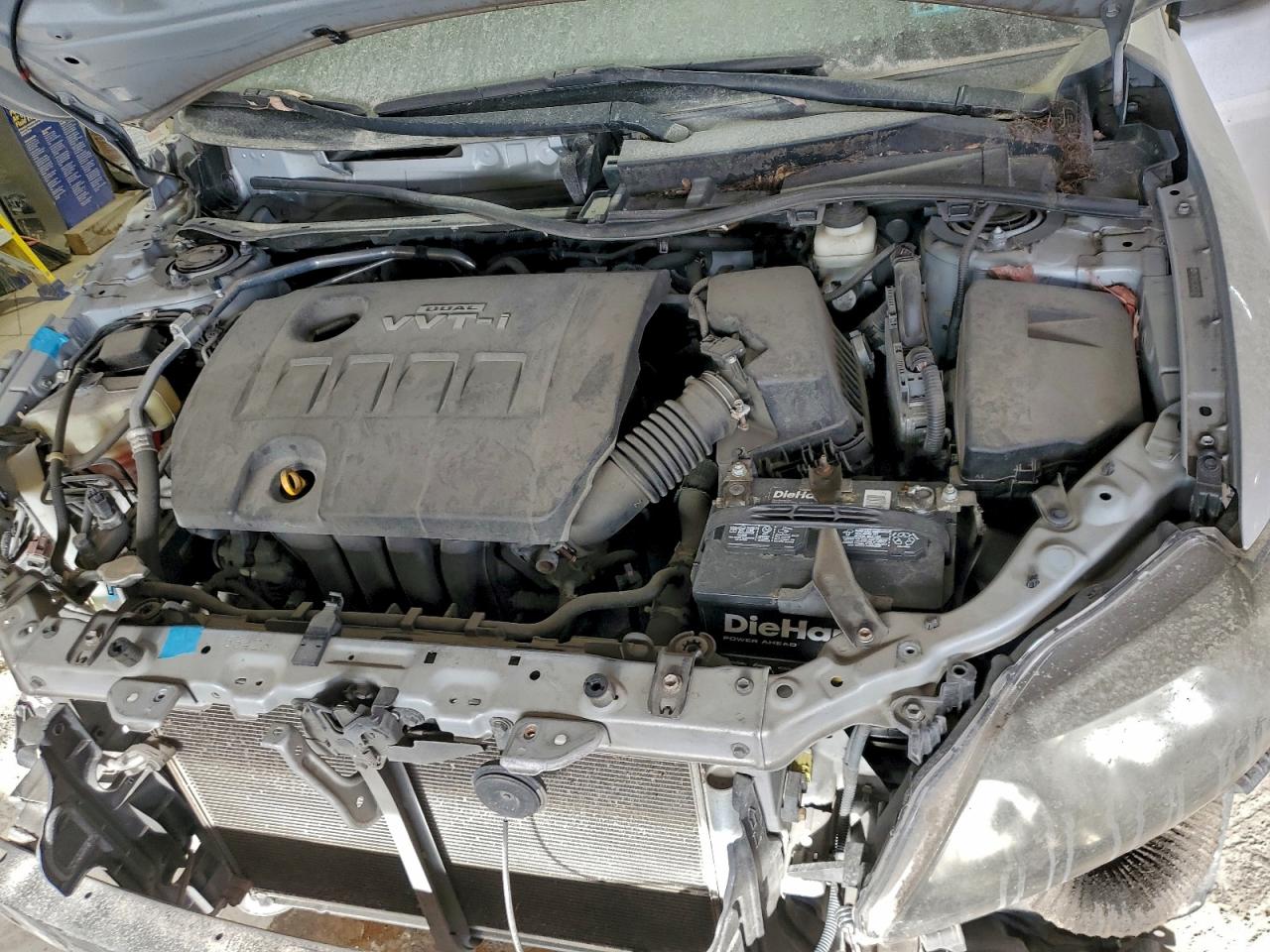 2010 TOYOTA COROLLA BASE photo 11
