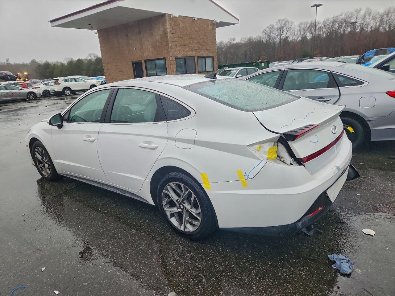2020 HYUNDAI SONATA SEL photo 2