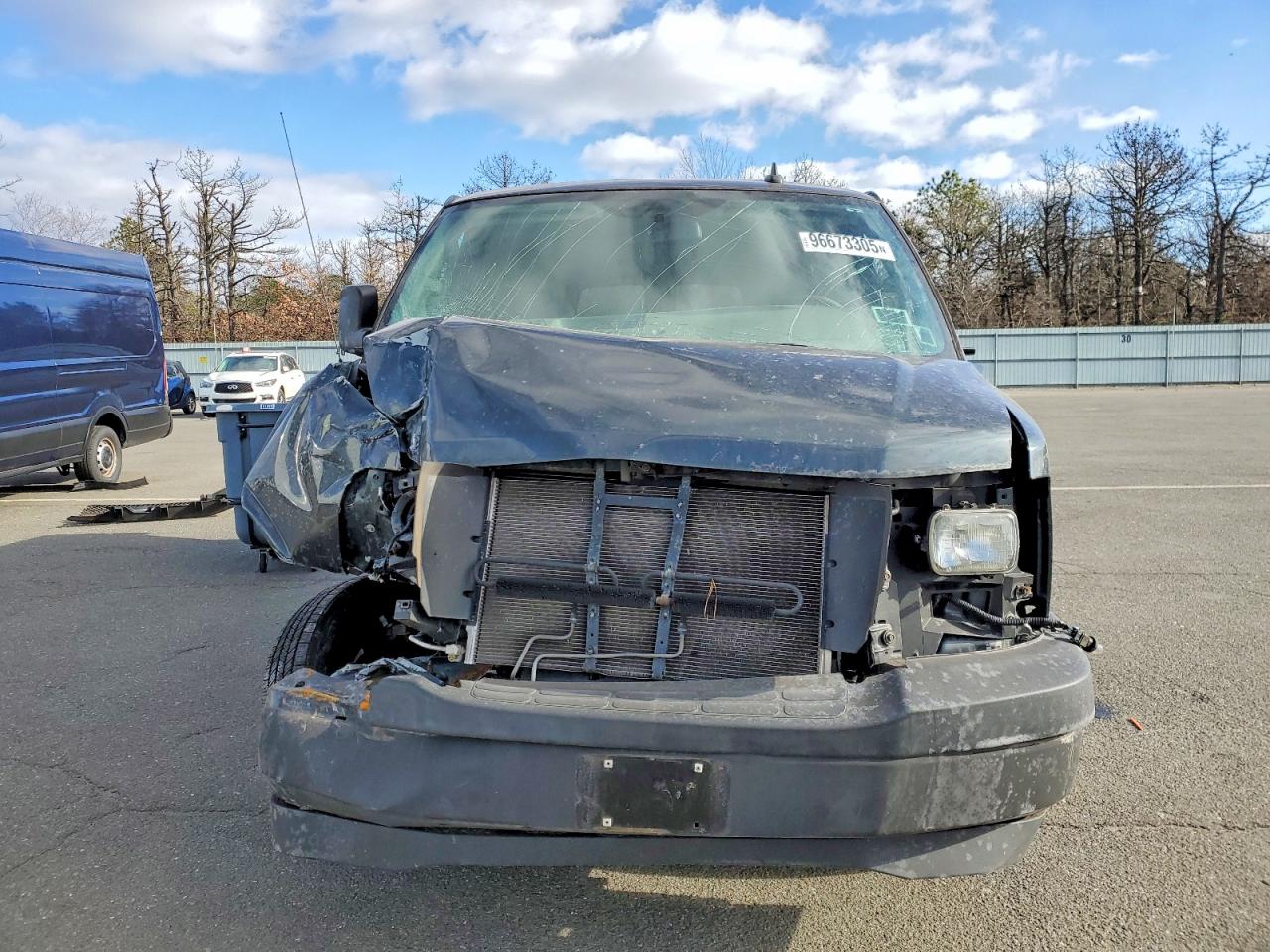 2017 CHEVROLET EXPRESS G3500 LS photo 5