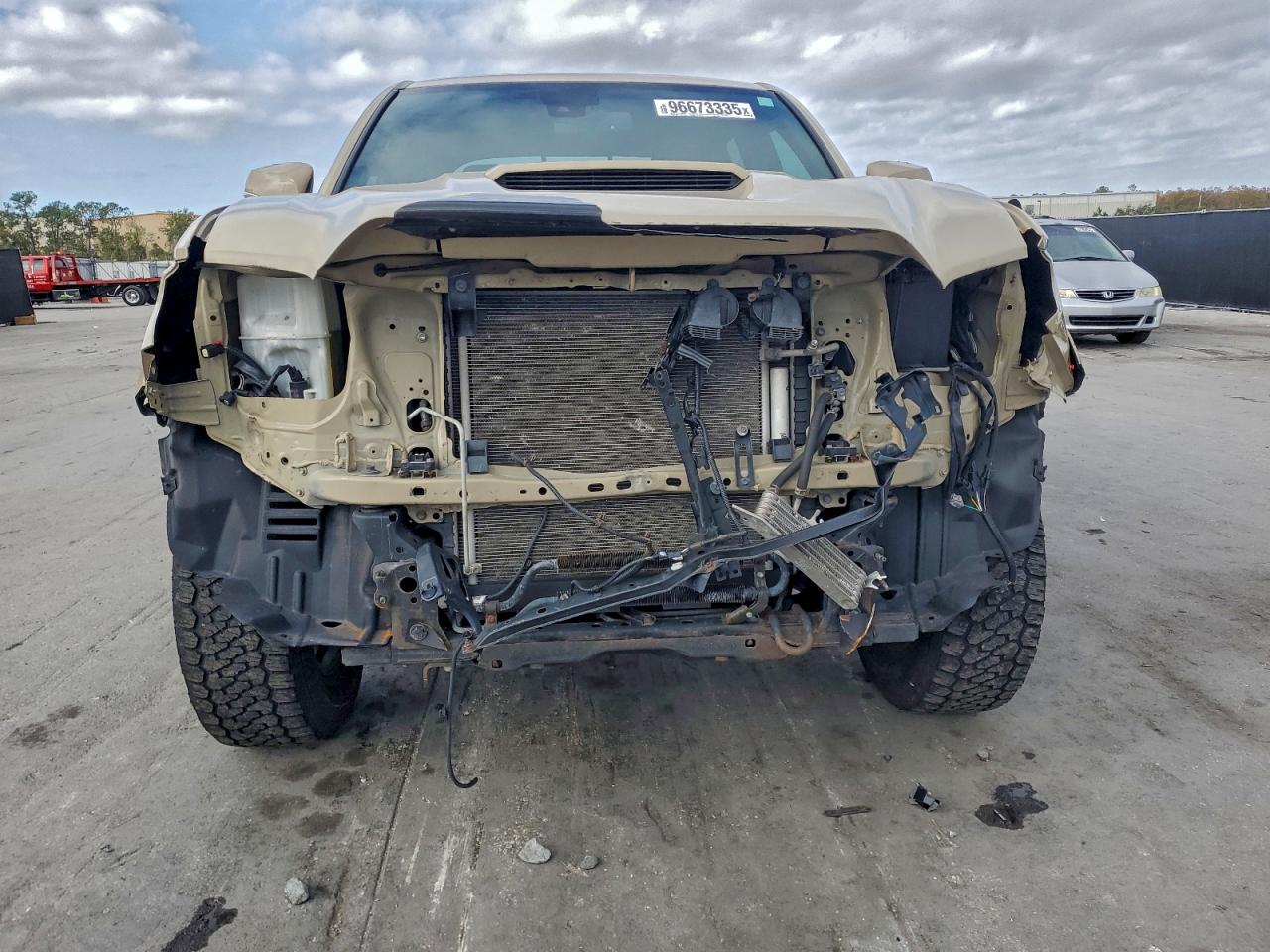 2019 TOYOTA TACOMA DOUBLE CAB photo 5