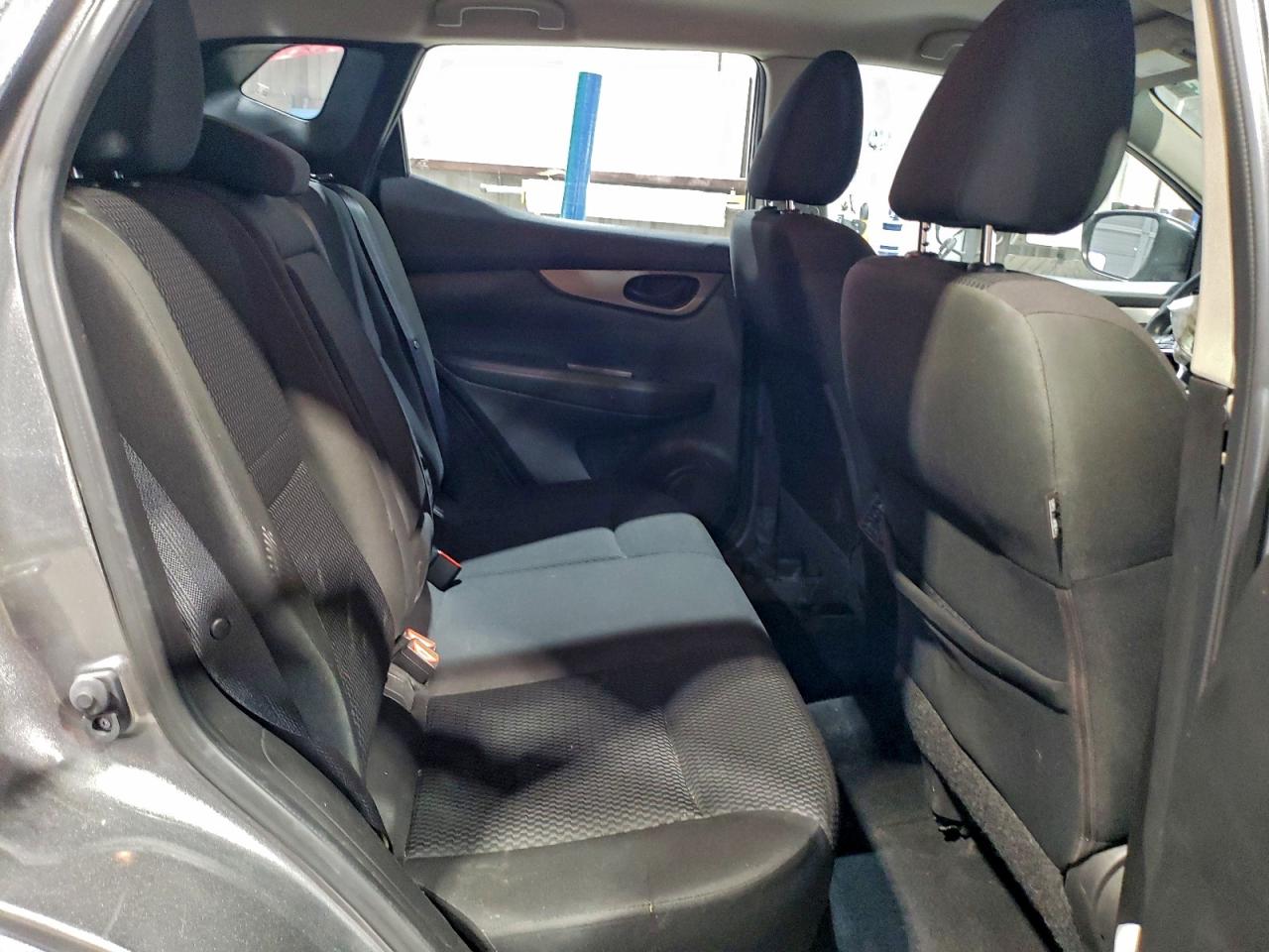 2019 NISSAN ROGUE SPORT S photo 11