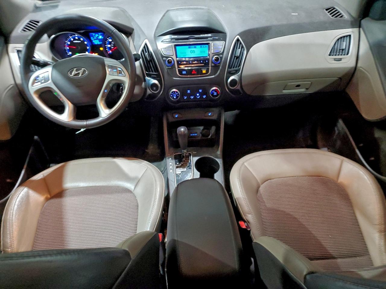 2013 HYUNDAI TUCSON GLS photo 8