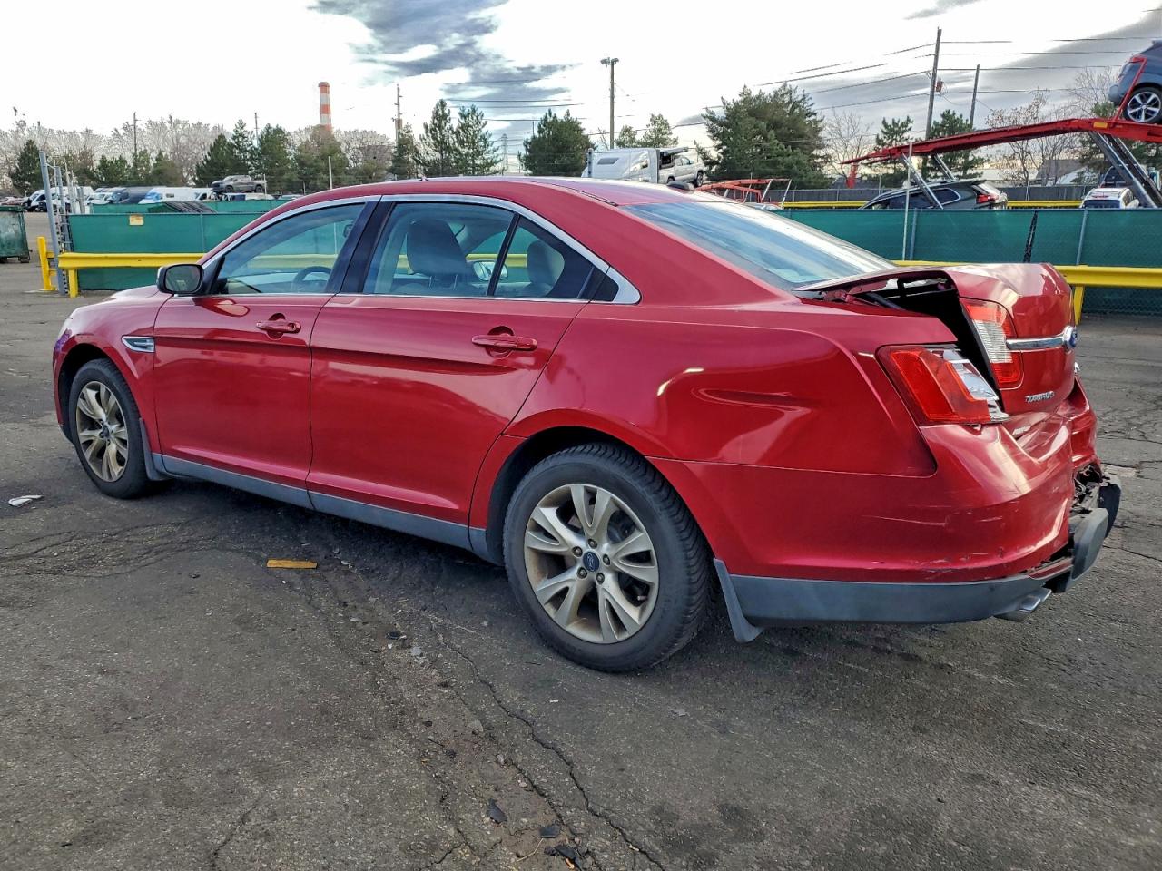 2011 FORD TAURUS SEL photo 2