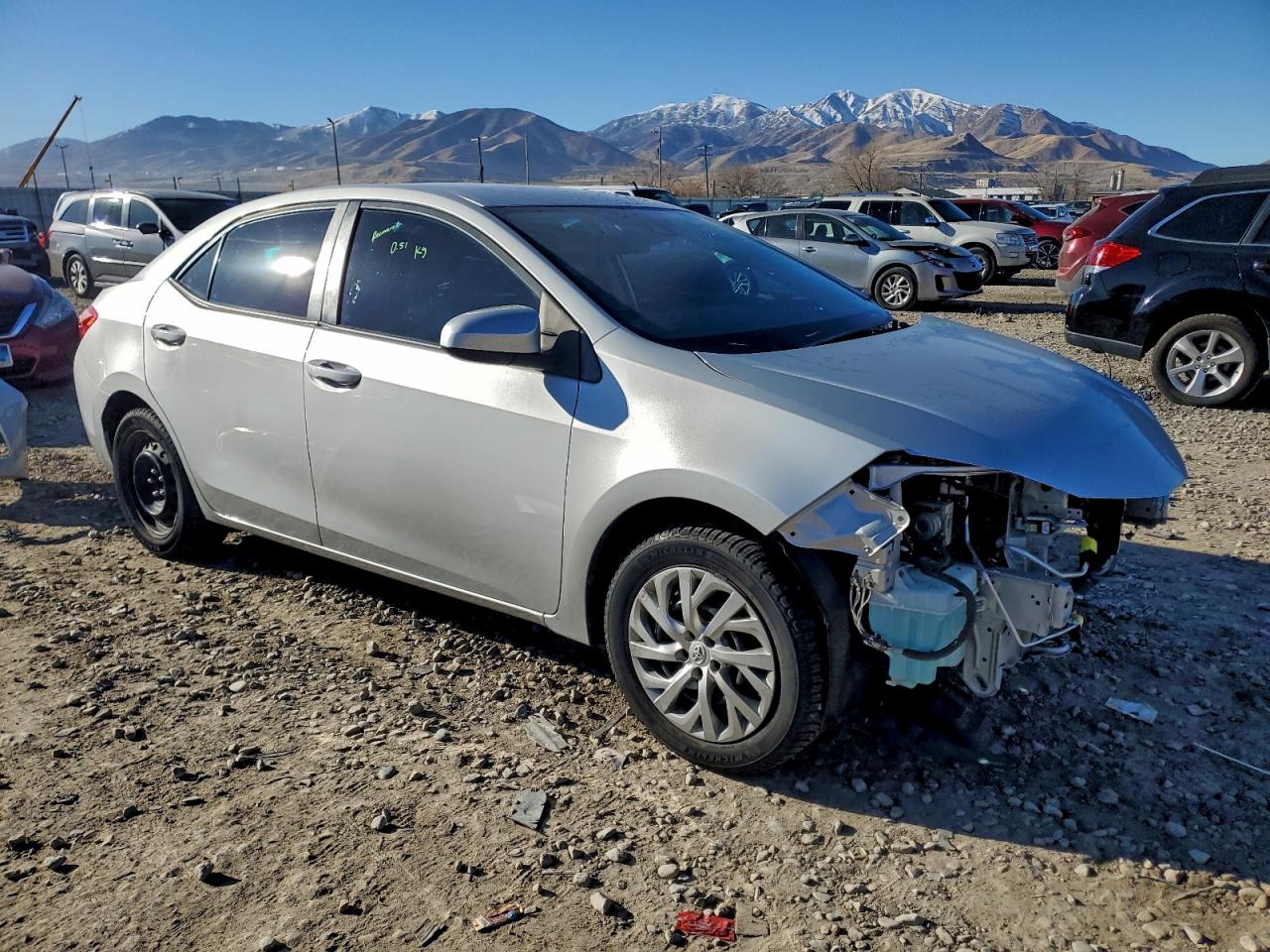 2019 TOYOTA COROLLA photo 4