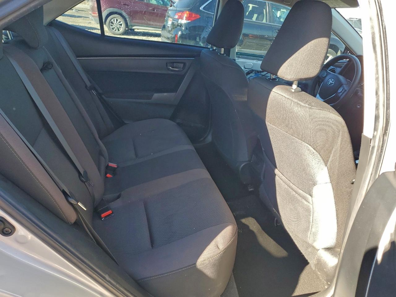2019 TOYOTA COROLLA photo 10
