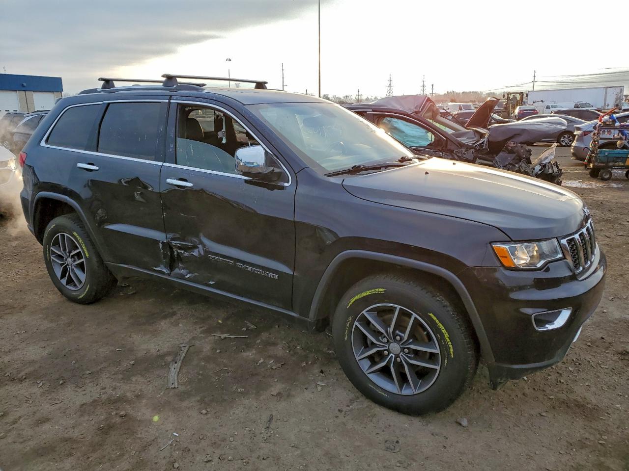 2018 JEEP GRAND CHEROKEE LIMITED photo 4