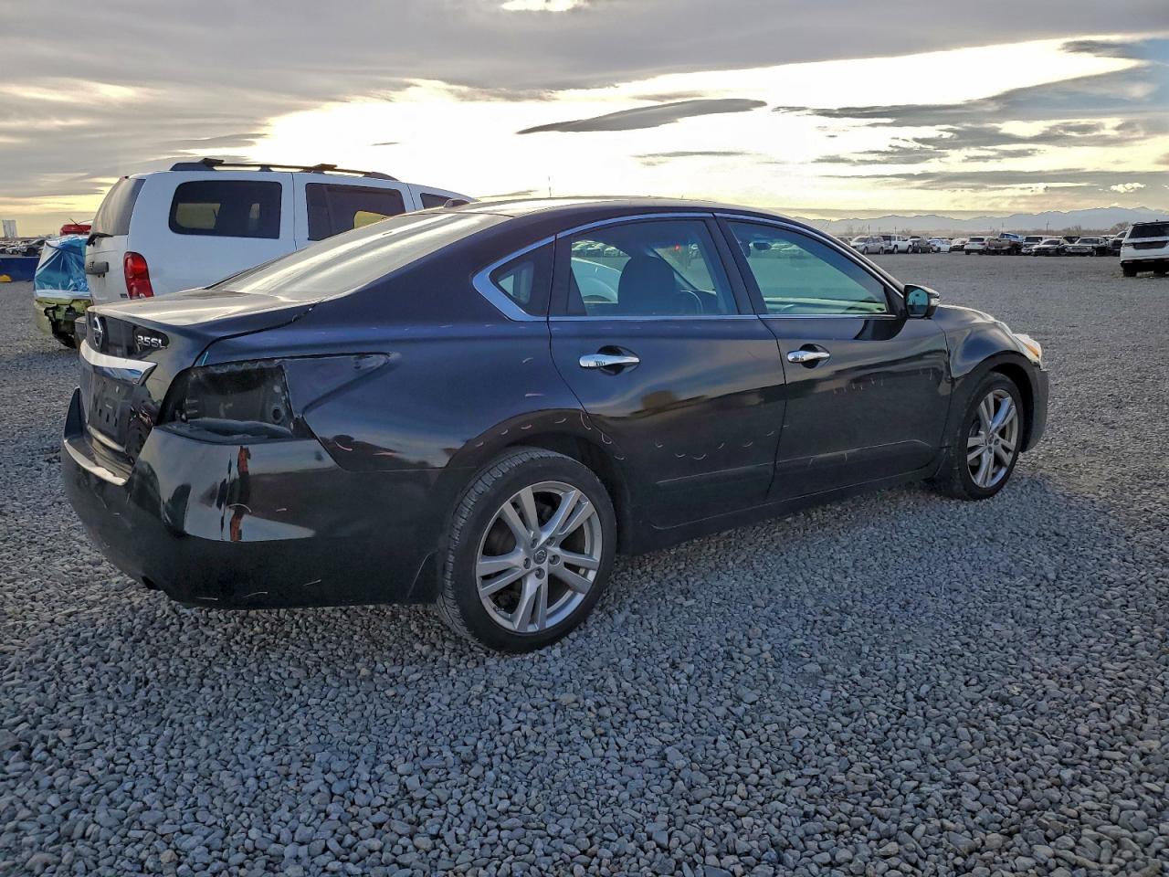 2015 NISSAN ALTIMA 3.5S photo 3
