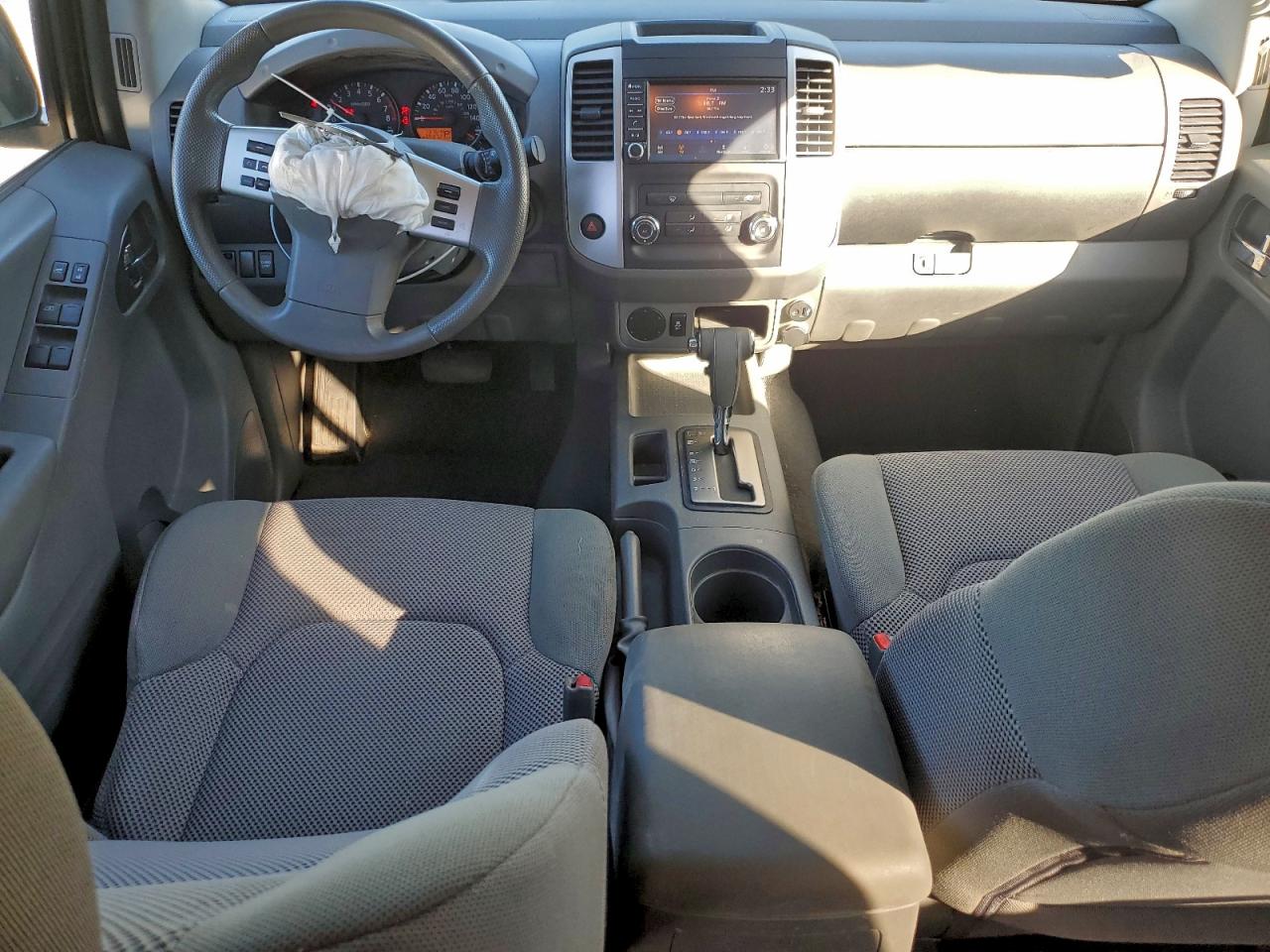 2019 NISSAN FRONTIER S photo 8