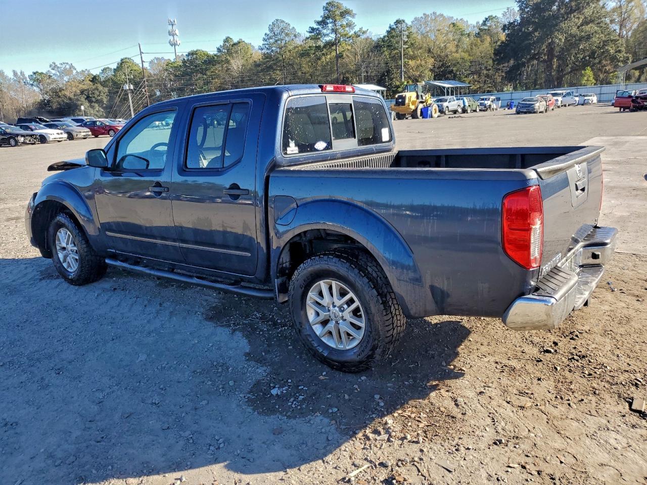 2019 NISSAN FRONTIER S photo 2