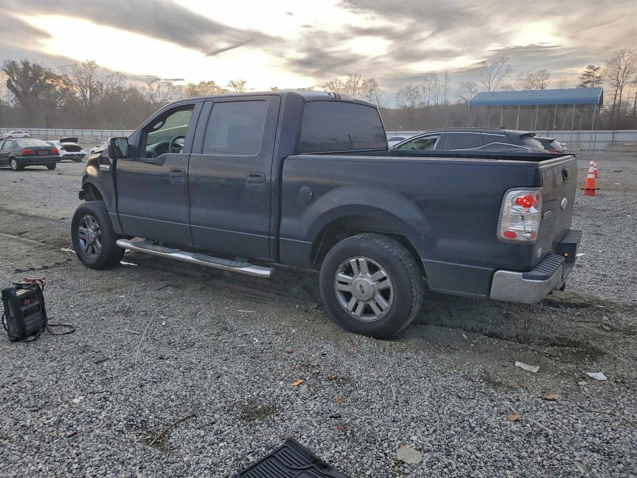 2007 FORD F150 SUPERCREW photo 2