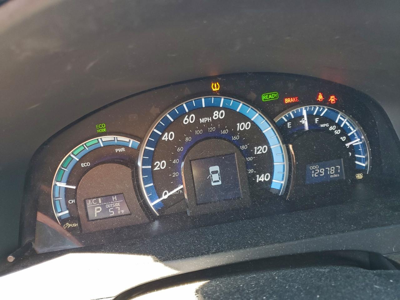 2012 TOYOTA CAMRY HYBRID photo 9