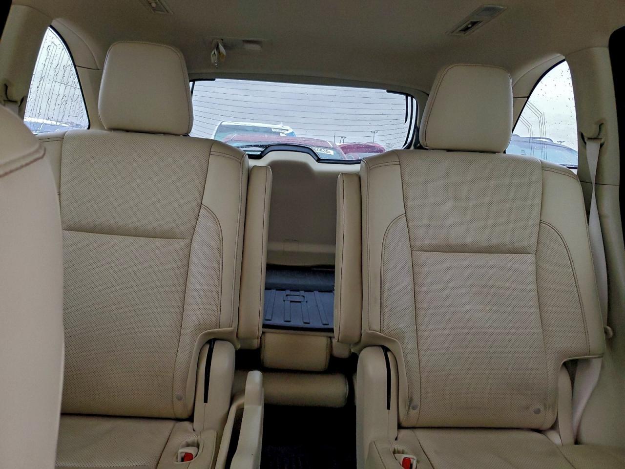 2016 TOYOTA HIGHLANDER LIMITED photo 10