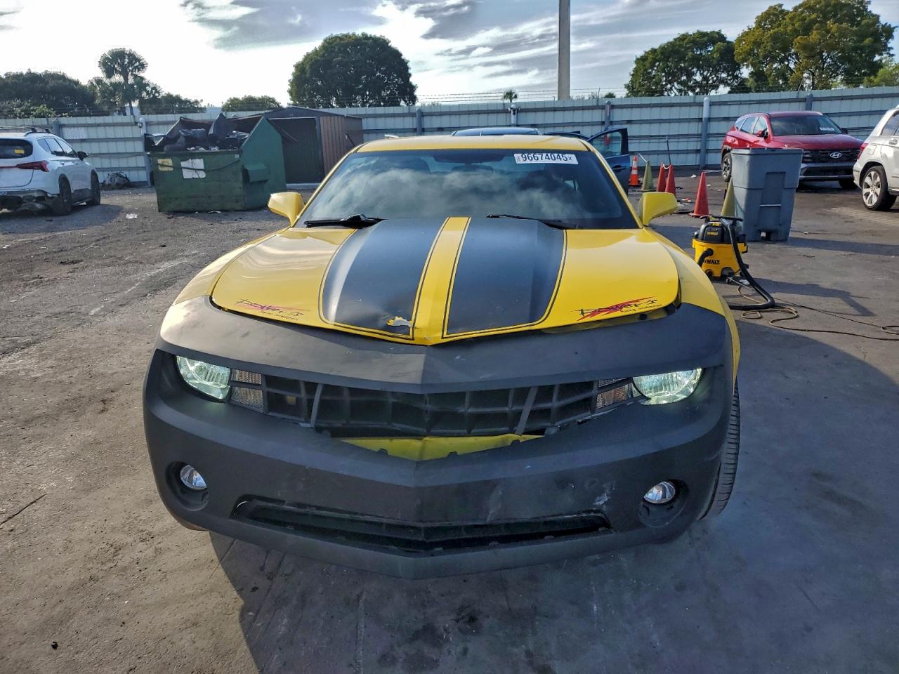 2011 CHEVROLET CAMARO LS photo 5