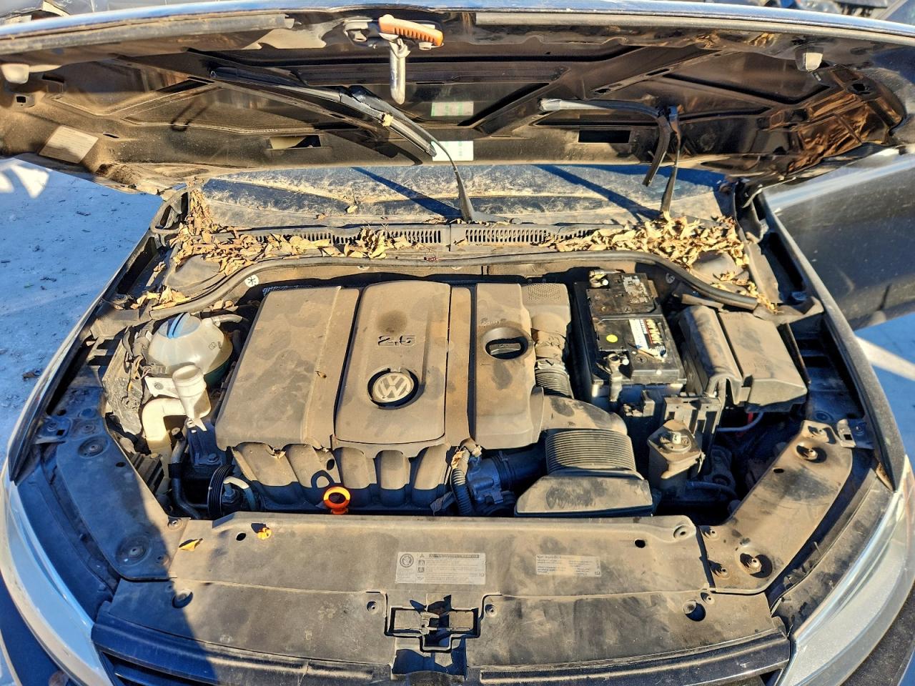 2012 VOLKSWAGEN JETTA SE photo 11