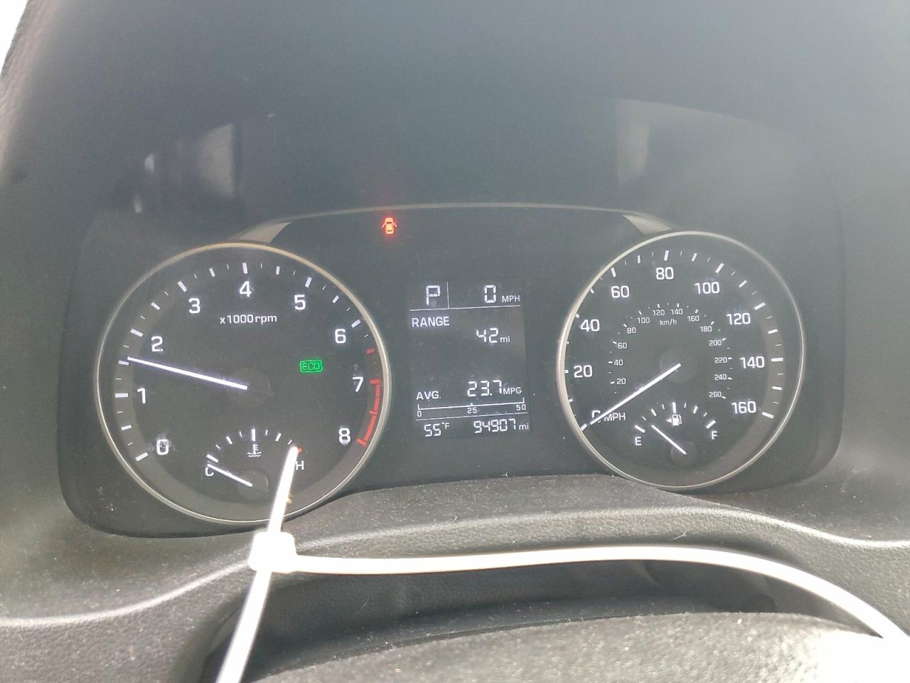 2017 HYUNDAI ELANTRA SE photo 9