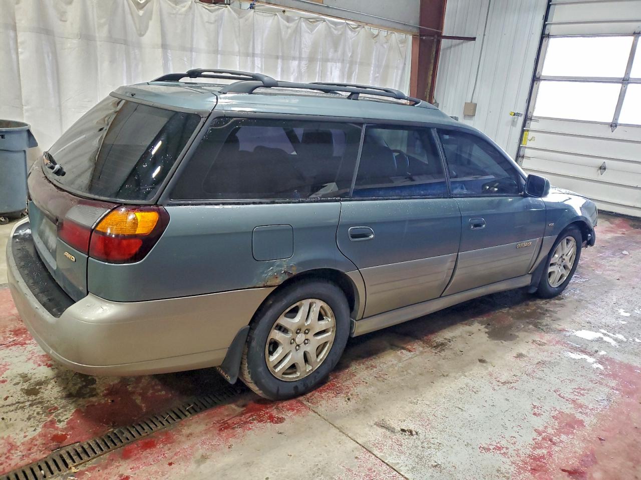 2002 SUBARU LEGACY OUTBACK H6 3.0 VDC photo 3