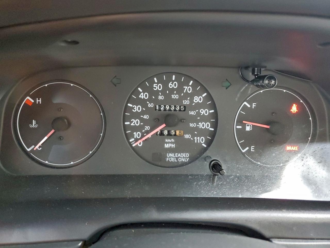 1995 TOYOTA COROLLA LE photo 9