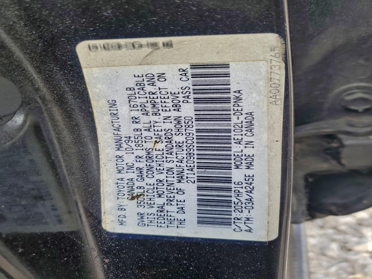 1995 TOYOTA COROLLA LE photo 12