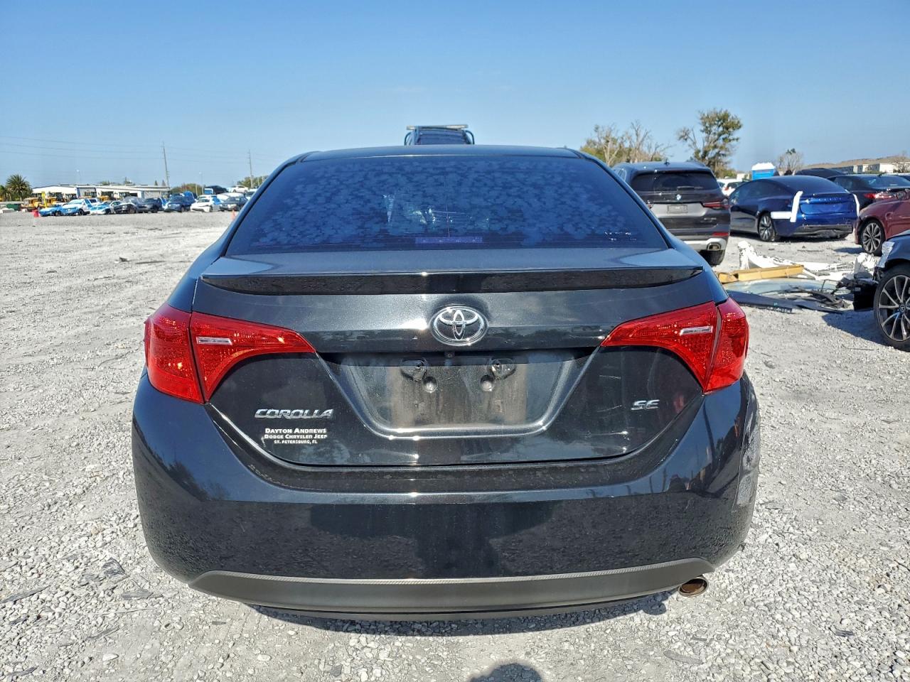 2018 TOYOTA COROLLA L photo 6
