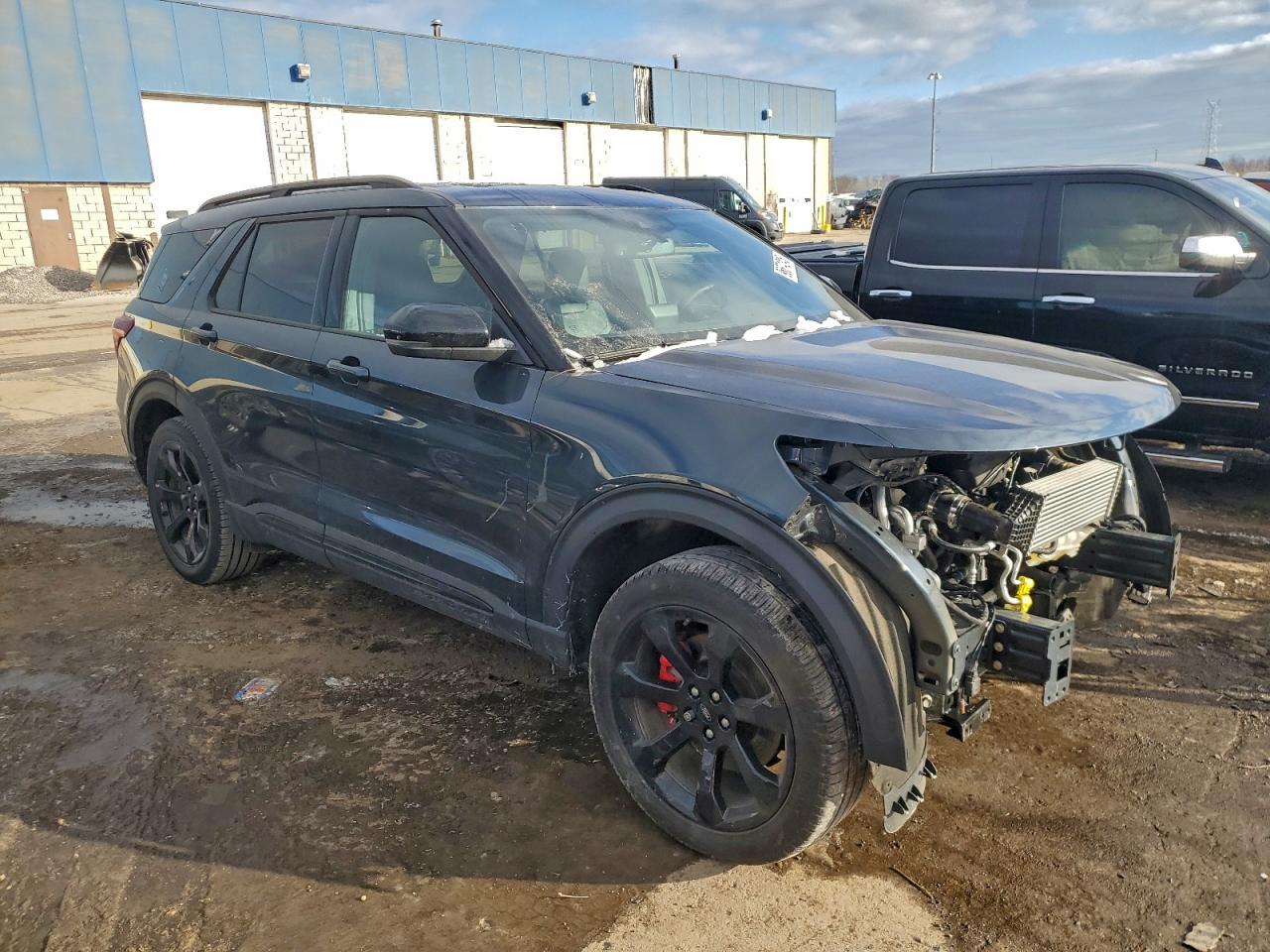 2023 FORD EXPLORER ST photo 4