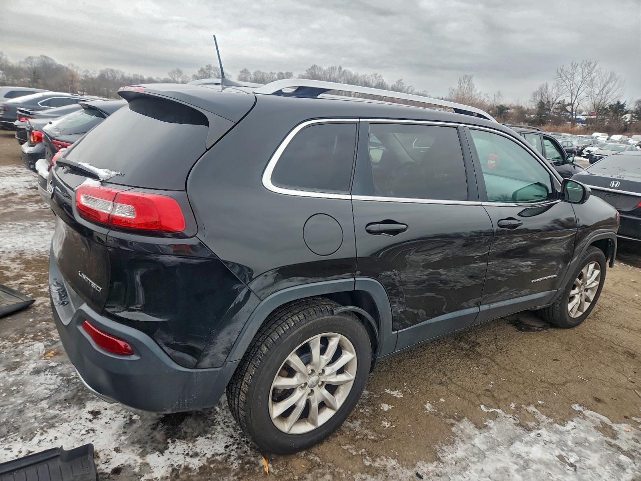 2017 JEEP CHEROKEE LIMITED photo 3