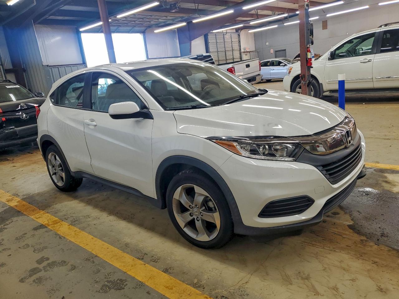 2021 HONDA HR-V LX photo 4