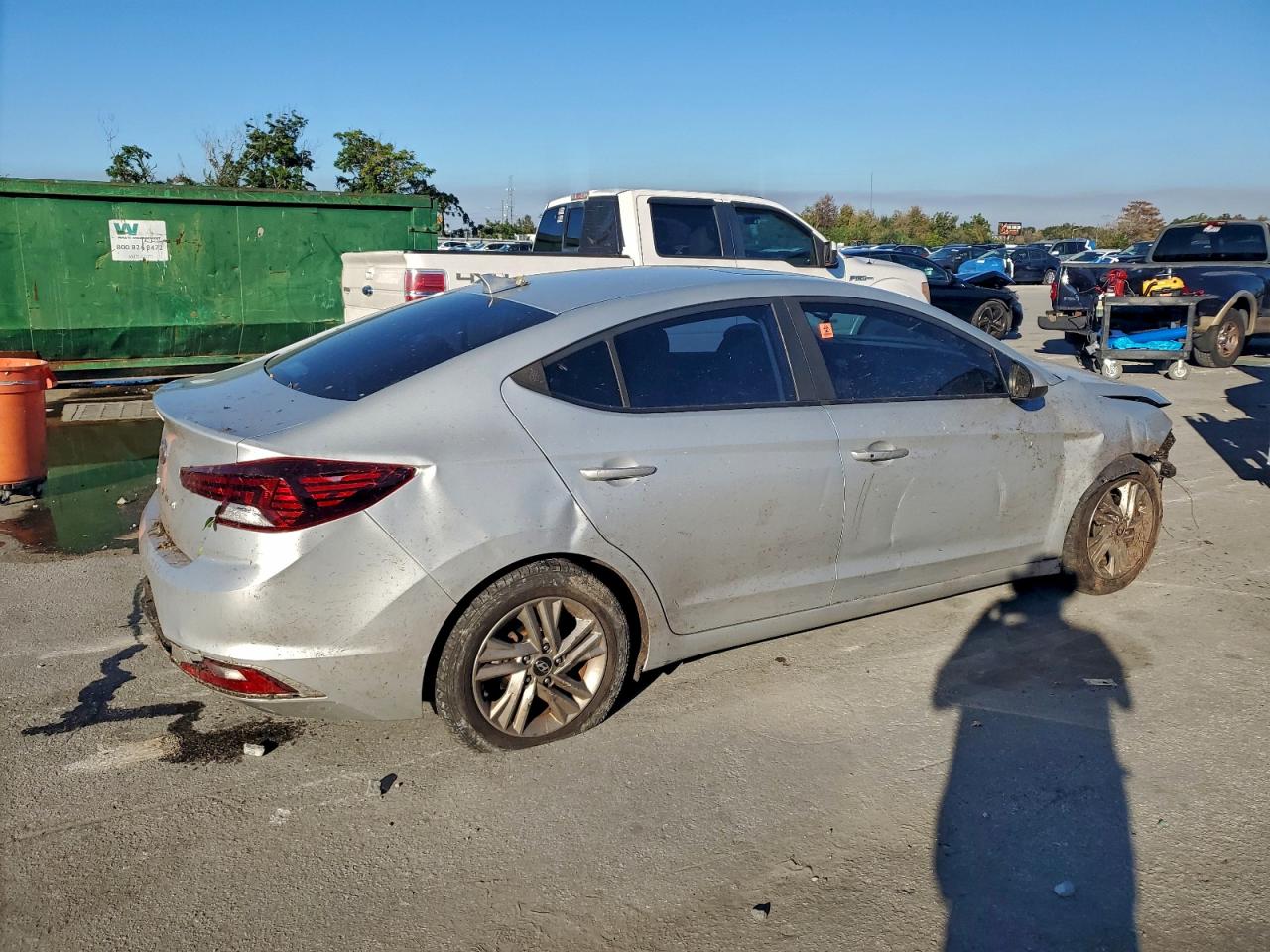 2019 HYUNDAI ELANTRA SEL photo 3