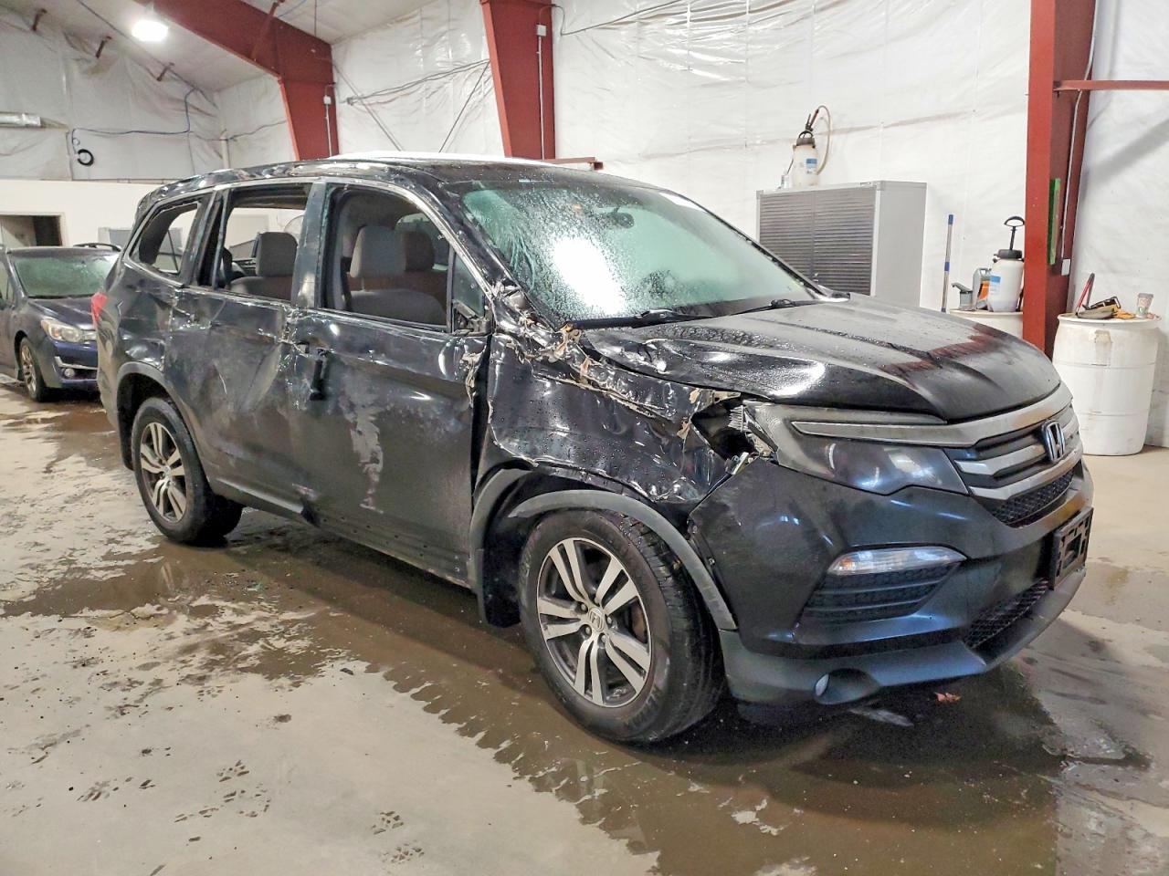 2016 HONDA PILOT EX photo 4
