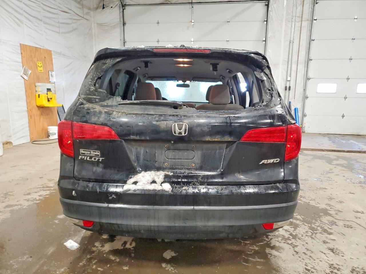 2016 HONDA PILOT EX photo 6