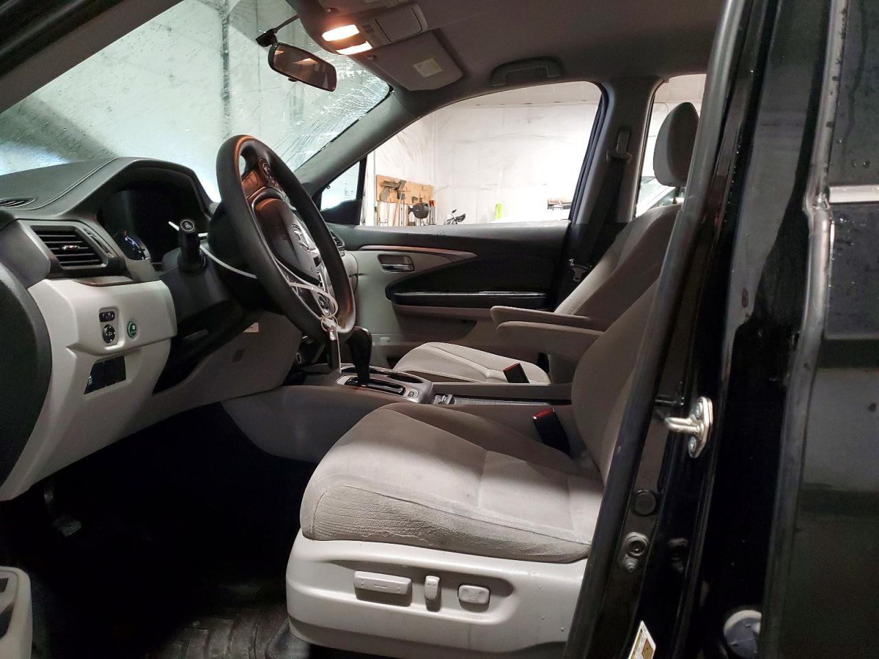 2016 HONDA PILOT EX photo 7